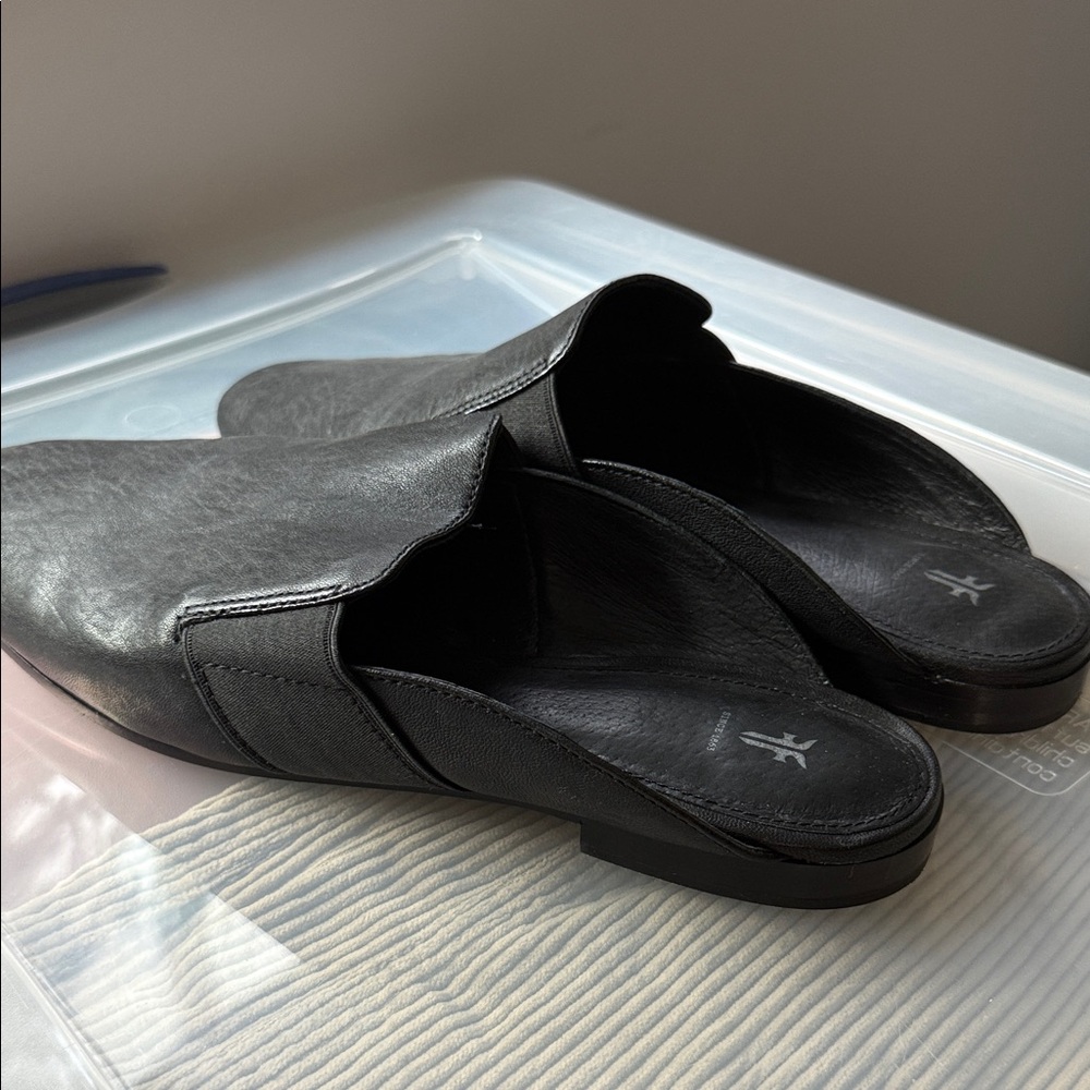 Frye Black Leather Slip-On Mules